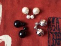 Серьги пусеты белые, серебристые, черные